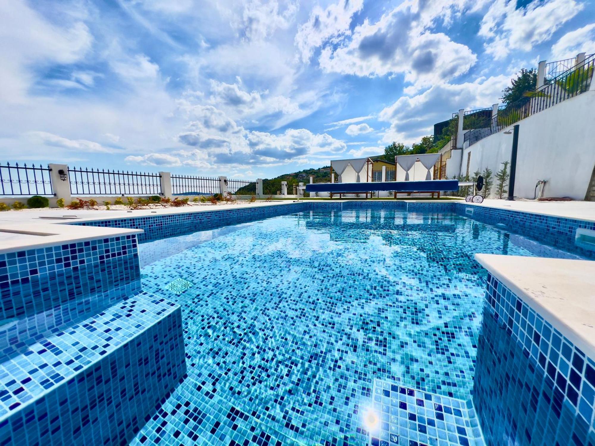 The White Pearl Boutique Villa Balchik Luaran gambar